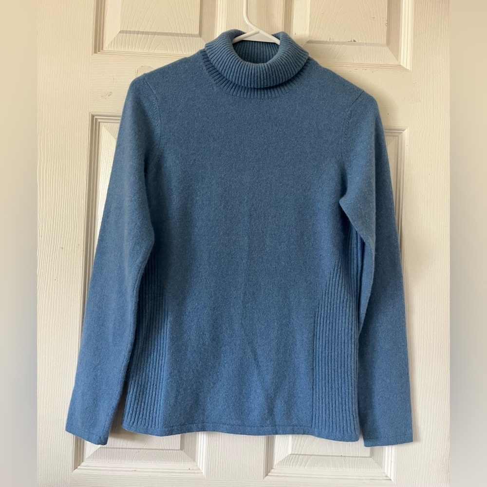 Kirkland Signature 100%‎ Cashmere Blue Turtleneck Sweater Long Sleeve Sz M
